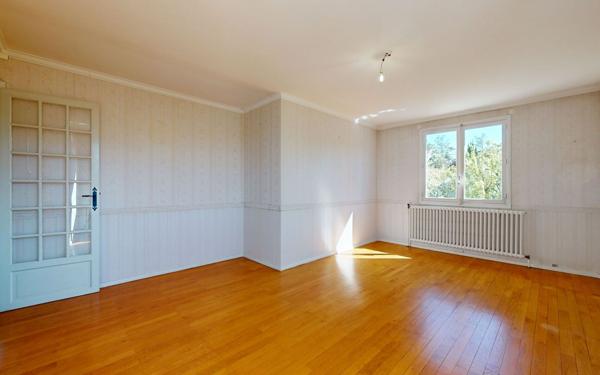 Maison à vendre    4 pièces • 76 m2 Sainte-Foy-lès-Lyon