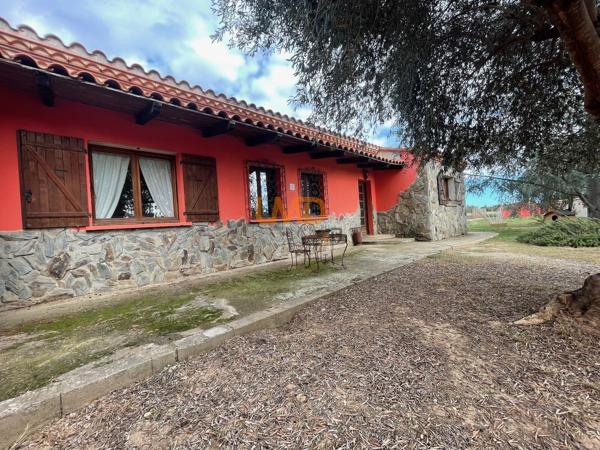 Propriété 4 pièces 160 m2 avec Piscine