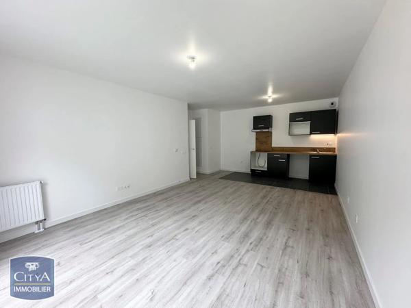 Appartement à louer 3 pièces 65.11m² Fondettes (37230)