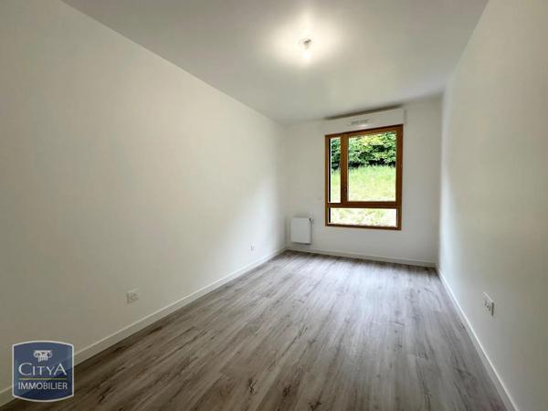 Appartement à louer 3 pièces 65.11m² Fondettes (37230)