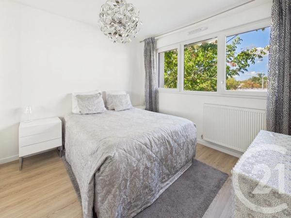 Appartement à vendre  3 pièces - 63,63 m 2   VILLENAVE D ORNON  - 33