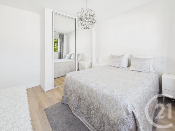 Appartement à vendre  3 pièces - 63,63 m 2   VILLENAVE D ORNON  - 33