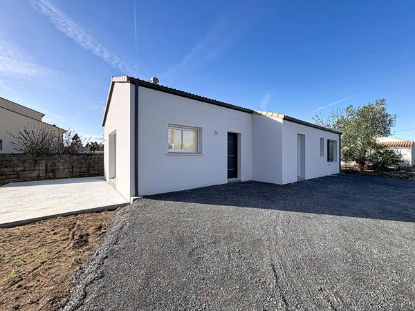 Vente maison Challans : 336 900 € - AJP Immobilier Challans