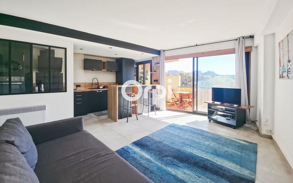 Appartement à vendre    3 pièces • 80,06 m2 La Ciotat