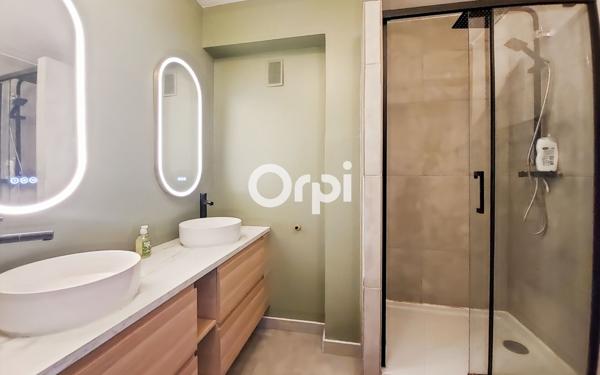 Appartement à vendre    3 pièces • 80,06 m2 La Ciotat