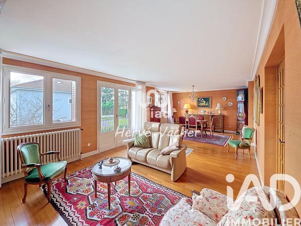 Maison à vendre 6 pièces 183 m² Bourg-en-Bresse