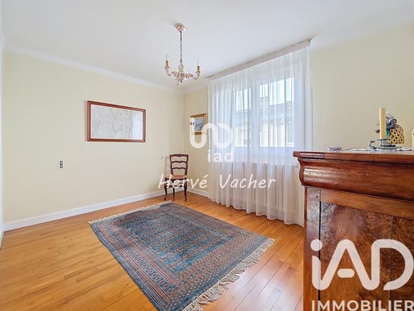 Maison à vendre 6 pièces 183 m² Bourg-en-Bresse