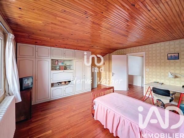 Maison à vendre 6 pièces 183 m² Bourg-en-Bresse