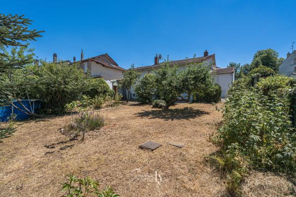 Maison
         3 pièces
        - 71 m² Exclusivité 138 600 € *