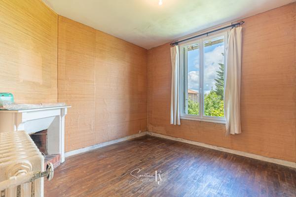 Maison
         3 pièces
        - 71 m² Exclusivité 138 600 € *