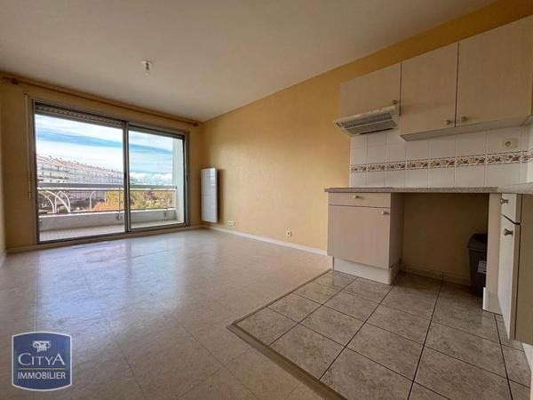 Appartement à louer 2 pièces 40.71m² Saint-Nazaire (44600)