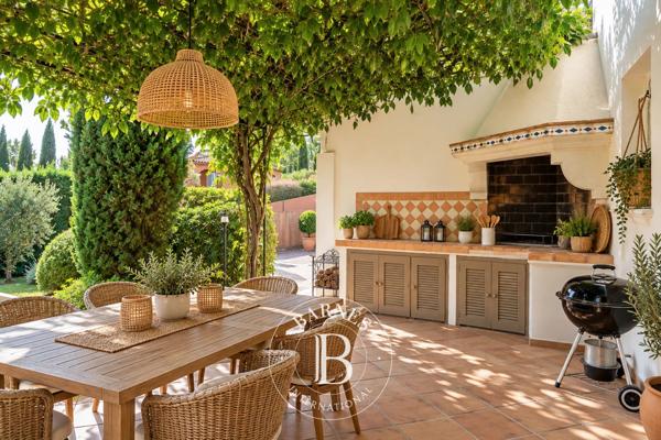 Grimaud, Maison 4 Chambres -  280 m² à vendre