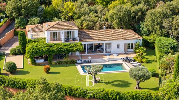 Grimaud, Maison 4 Chambres -  280 m² à vendre