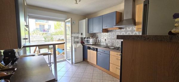 Bel appartement en centre ville avec terrasse, balcon et jardin!