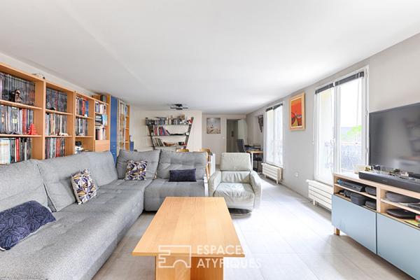 Triplex confidentiel sur cour esprit maison