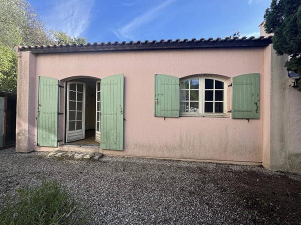 Maison individuelle deux garages 800 m2 jardin NIMES Travaux Kennedy