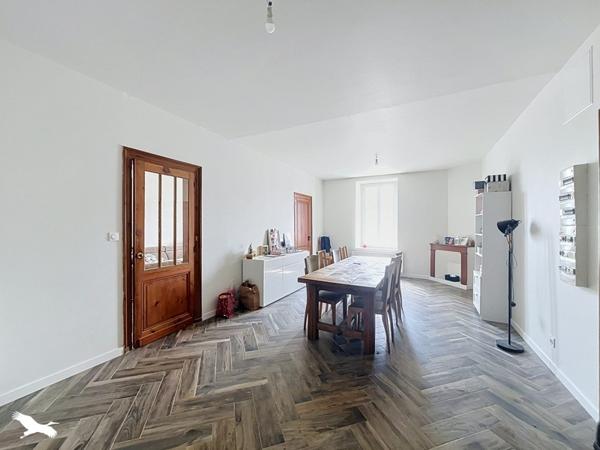Maison à vendre 274 000 € Tonneins 6 p 240 m² DPE B