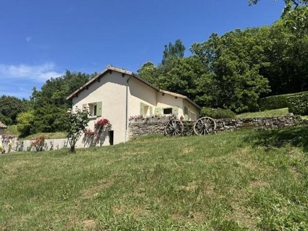 Vente / Ensemble de 2 maisons