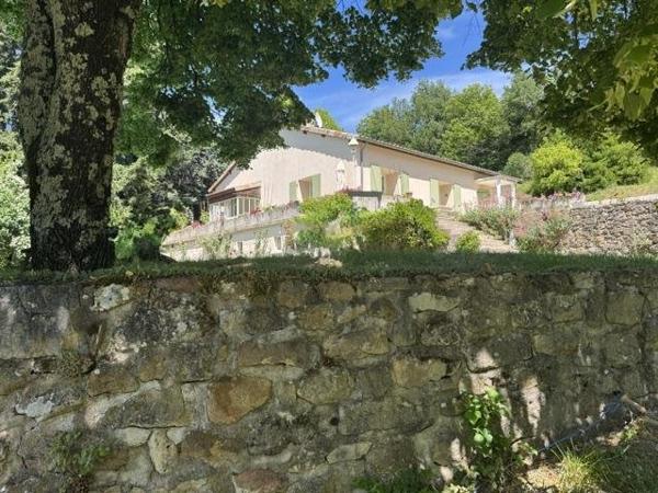 Vente / Ensemble de 2 maisons