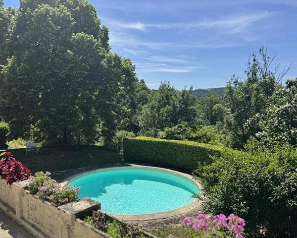 Vente / Ensemble de 2 maisons
