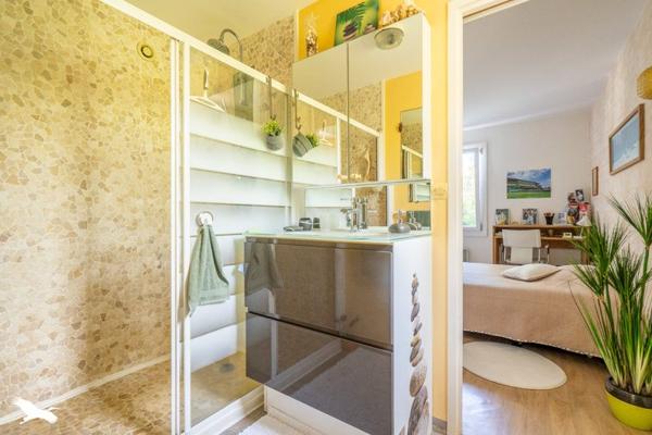 Maison à vendre |  Saint-Jean-d'Illac |  6 pièces | 145 m²