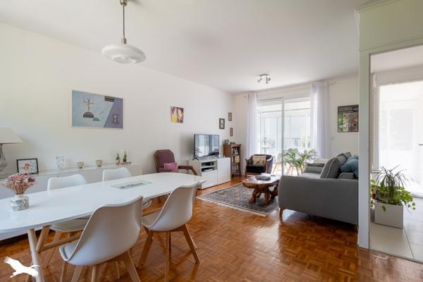 Maison à vendre 293 216 € Saintes 6 p 140 m² DPE C
