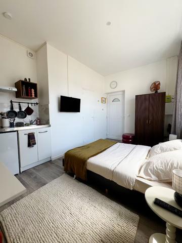 Appartement 1 pièce de grand standing à louer saisonnièrement à Maubeuge, Faubourg de Mons