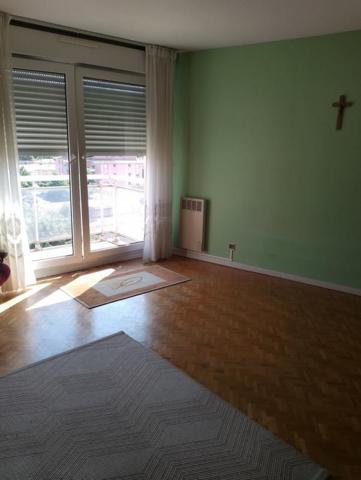 DAX (40100) Proche toutes commodités T3/4 + garage