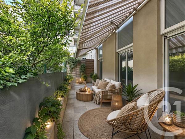 Appartement F2 à vendre  2 pièces - 49,04 m 2   LYON  - 69008