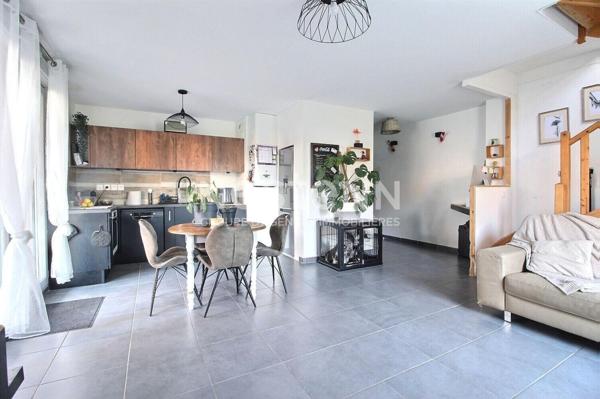 Marignane - À vendre Maison de type 3 - Le Taulet - Avec 2 places de stationnement privatives