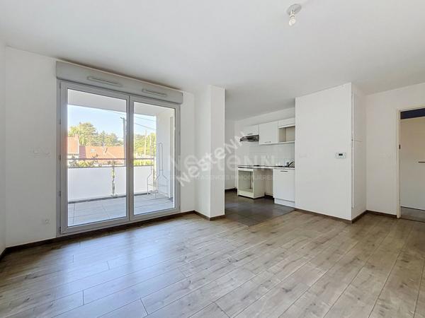 Appartement T3 à louer - Nantes Pont du Cens - 2 chambres, balcon - stationnement.