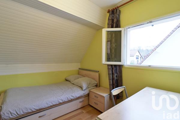 House for sale 8 rooms 188 m² Rueil-Malmaison