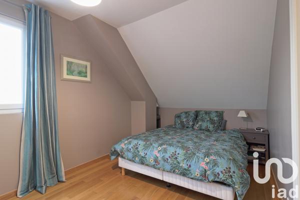 House for sale 8 rooms 188 m² Rueil-Malmaison