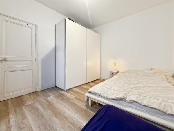 Marseille (13005) T2 lumineux – Bon état – Proximité Hôpital Timone / Tramway