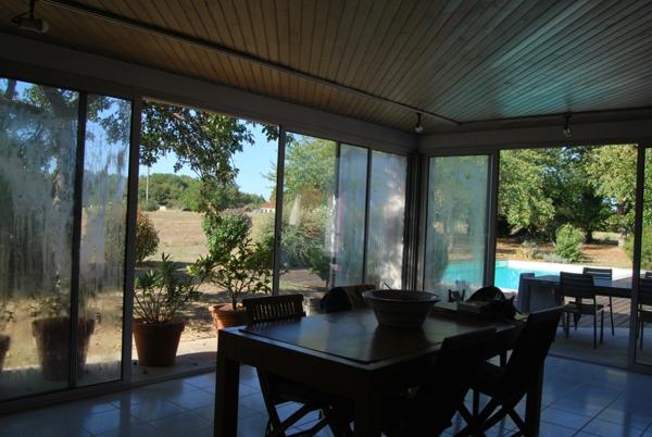 Belle maison familiale de plain pied de 140m2 avec piscine