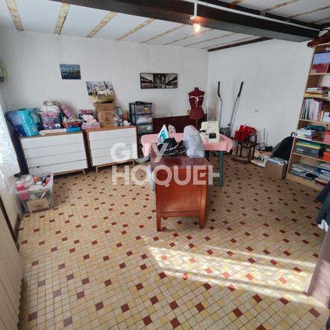 Maison de ville de 140 m2, 3 chambres et dependance 100m²