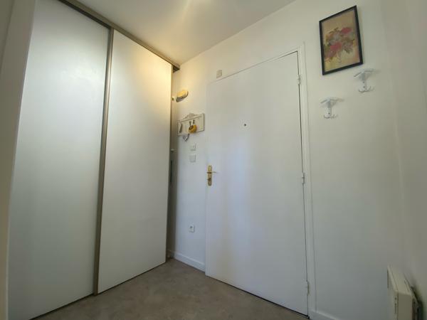 A VENDRE studio HESPERIDES DU ROY RENE /Aix en Provence