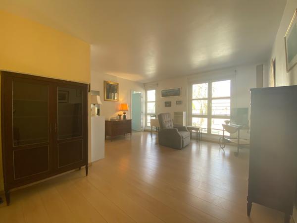 A VENDRE studio HESPERIDES DU ROY RENE /Aix en Provence