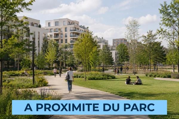 Duplex 4 pièces, terrasse et balcon : la vie de famille au vert prend de la hauteur à Paris 18e