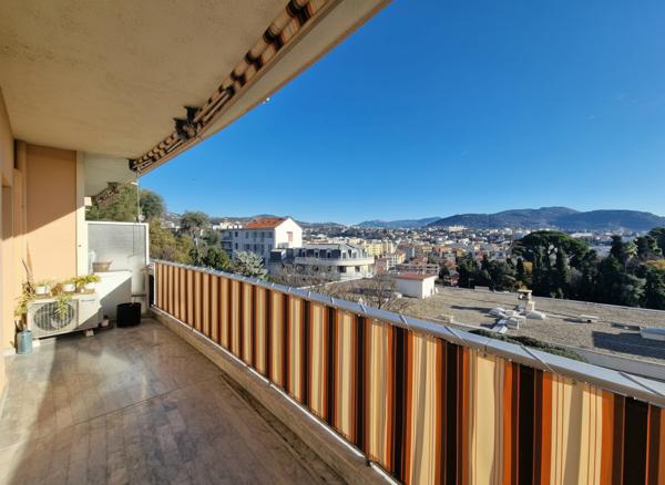 APPARTEMENT DE TYPE 3 PIÈCES