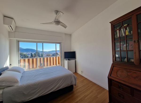 APPARTEMENT DE TYPE 3 PIÈCES