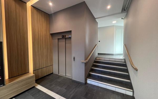 Appartement à vendre    4 pièces • 96,53 m2 Toulouse