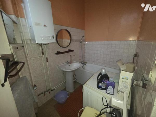 MARCQ EN BAROEUL - QUARTIER BUISSON - MAISON A RENOVER AVEC GRENIER, GARAGE ET JARDIN