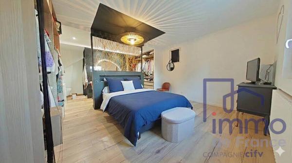 Maison 6 pièces                                        - 42390 Villars Réf : 2651-CIFVFOREZVELAY