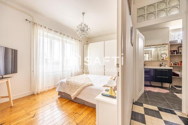 SUPERBE MAISON 4 CH GARAGE JARDIN PISCINE SPA