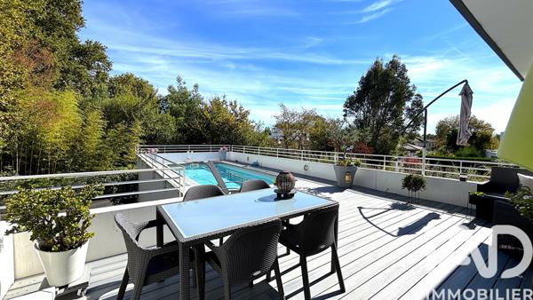 Maison à vendre 8 pièces 226 m² Gradignan