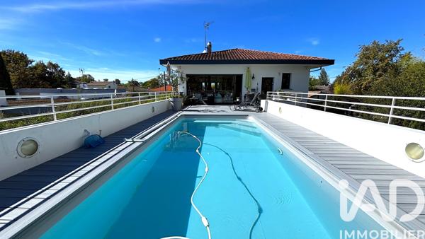 Maison à vendre 8 pièces 226 m² Gradignan