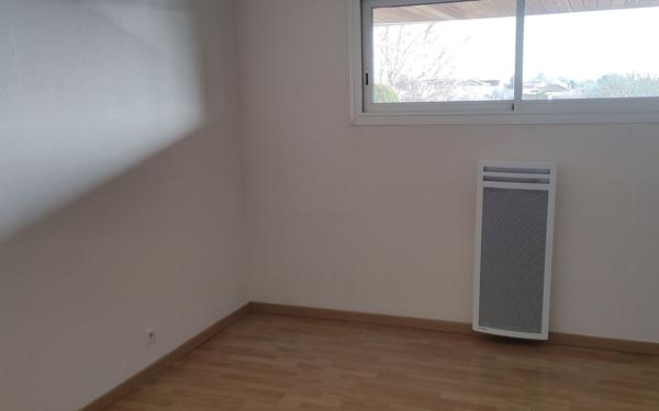 Appartement à vendre    3 pièces • 68 m2 Saintes