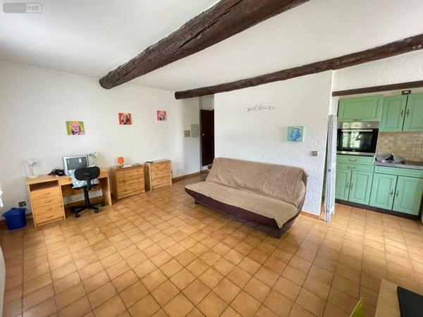 Studio à vendre à Manosque dans les Alpes-de-Haute-Provence (04100), ref : 025/1835