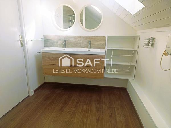 Maison atypique et contemporaine, au calme proche de la nature